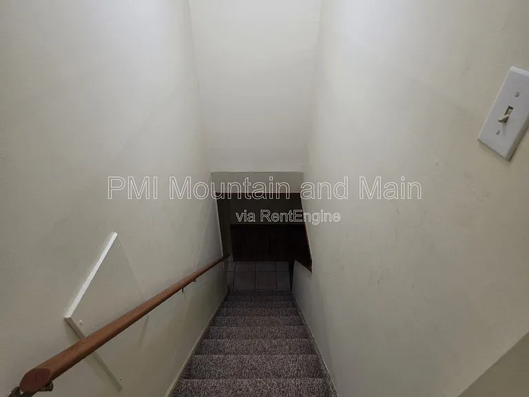 15 Ginell Cir — Photo 37