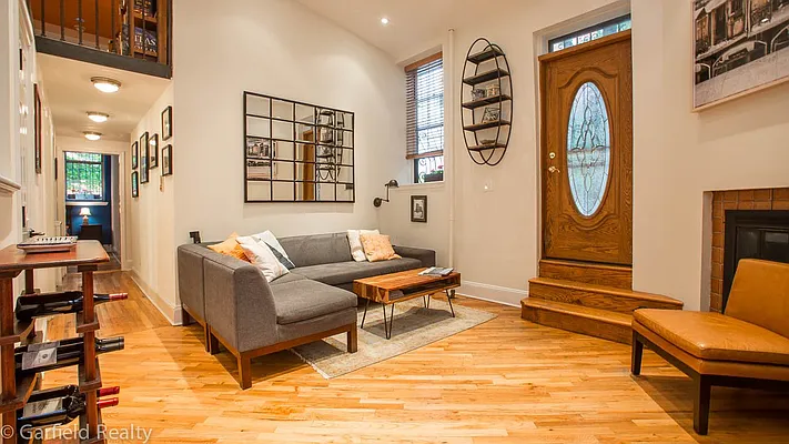 Sold by Garfield Realty  | media 11