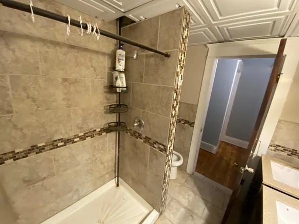 75 Montrose Ave, Buffalo, NY 14214