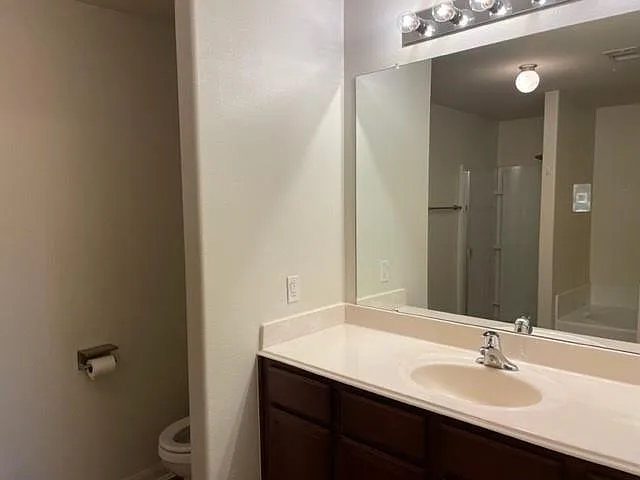 1215 Wallflower Ave — Photo 11