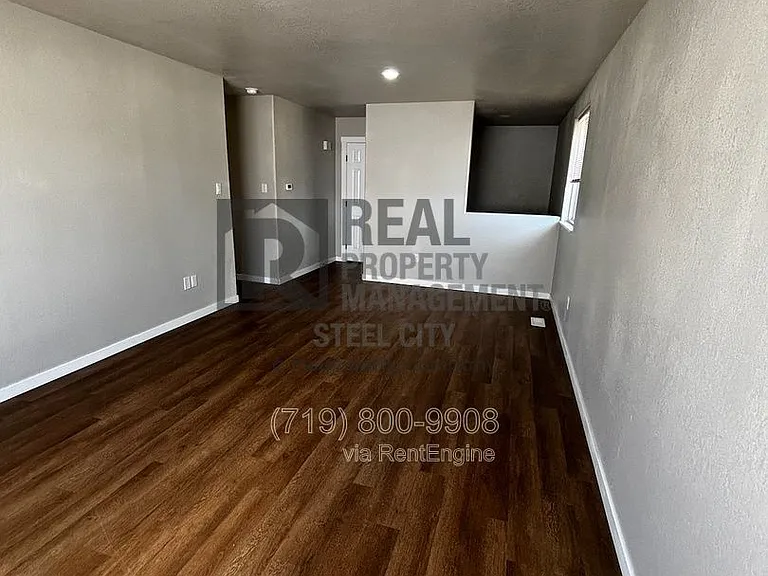 326 W Golden Eagle Way — Photo 16