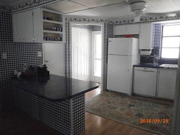 5th image of 3107 Southport Dr