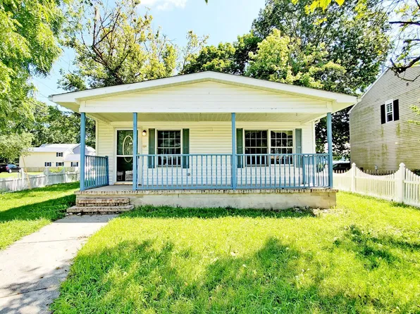 215 S Main St, Woodstown, NJ 08098