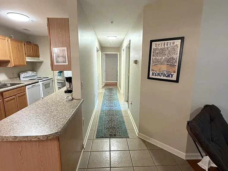 261 Simpson Ave #127 — Photo 9