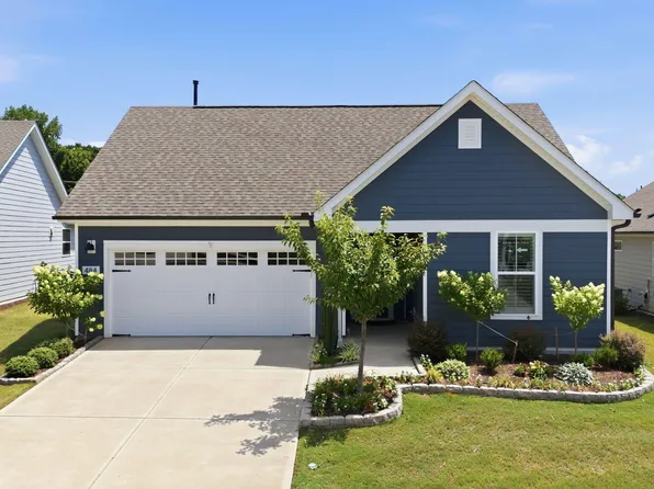 484 Steeplechase Blvd, Clayton, NC 27520