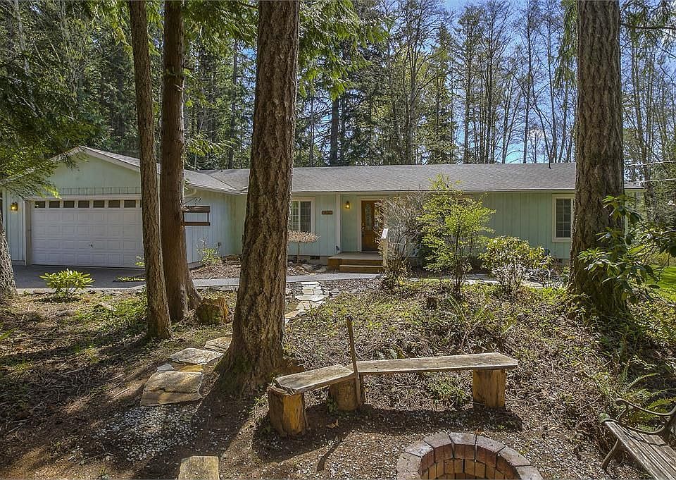 1320 NE Paulson Rd, Pouslbo