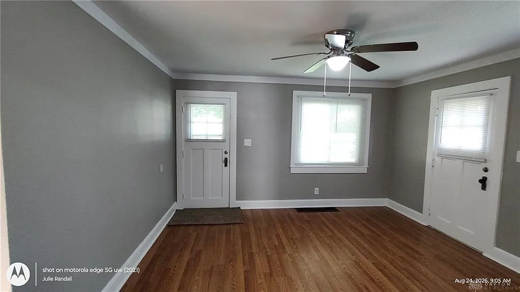 2 bed, 1.0 bath, 953 sqft, $1,400 — Photo 2