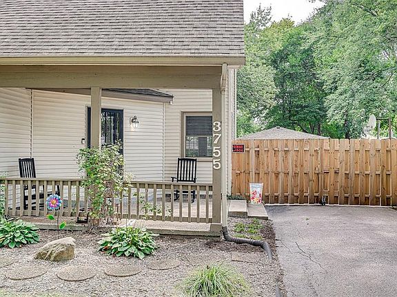 4th image of 3755 Bartlett Ave