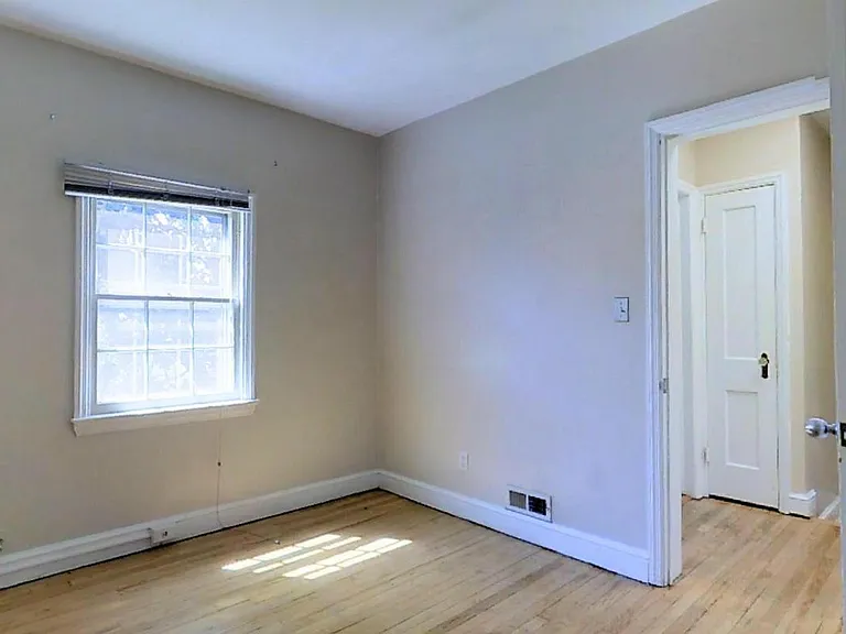 2112 N Brandywine St — Photo 8