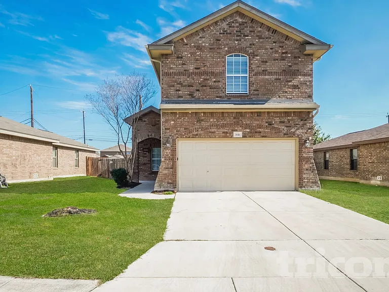 3846 Bogie Way — Photo 1