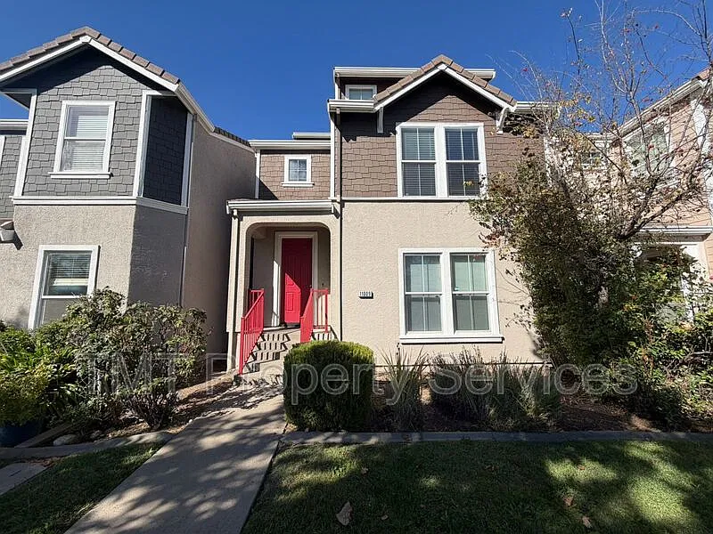 11009 International Dr