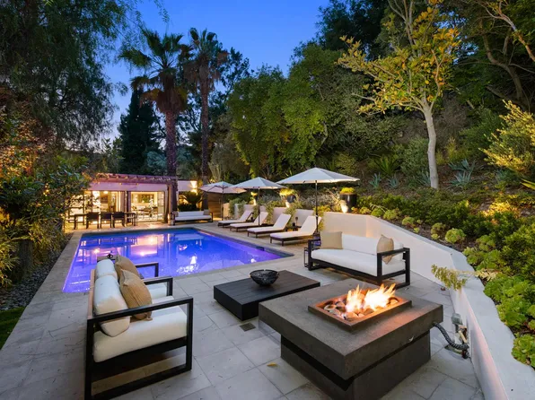 9823 Wanda Park Dr, Beverly Hills, CA 90210