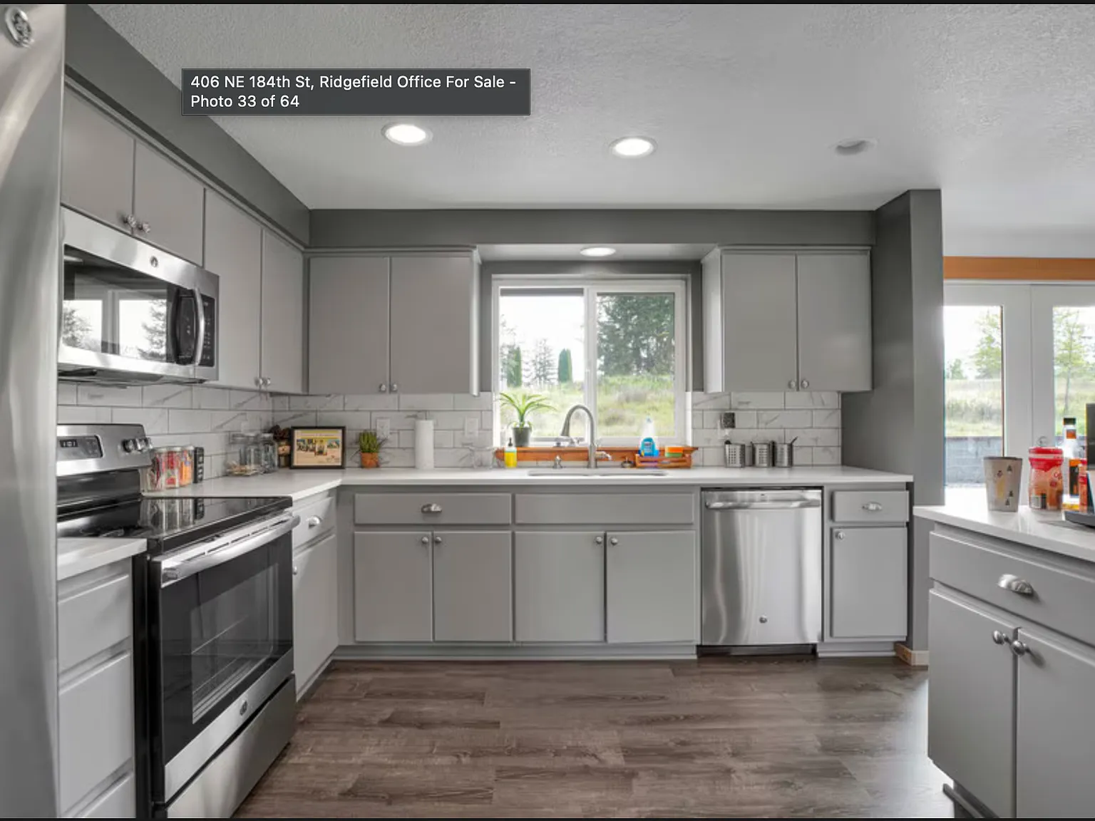2 bed, 1.5 bath, 2128 sqft, $4,200 — Photo 3