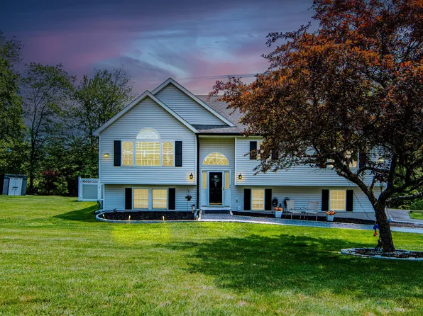 24 Interlochen Road, Carmel, NY 10512