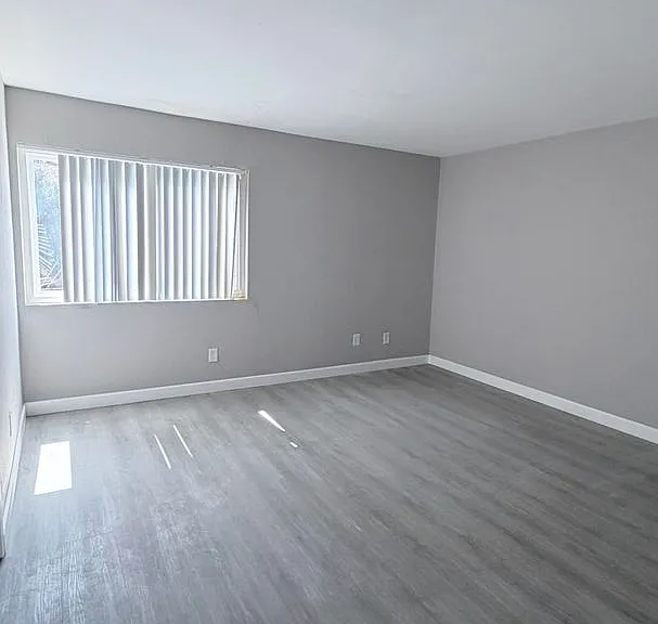 14689 Nordhoff St — Photo 12