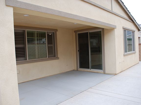 3rd image of 4073 S Cloverdale Way
