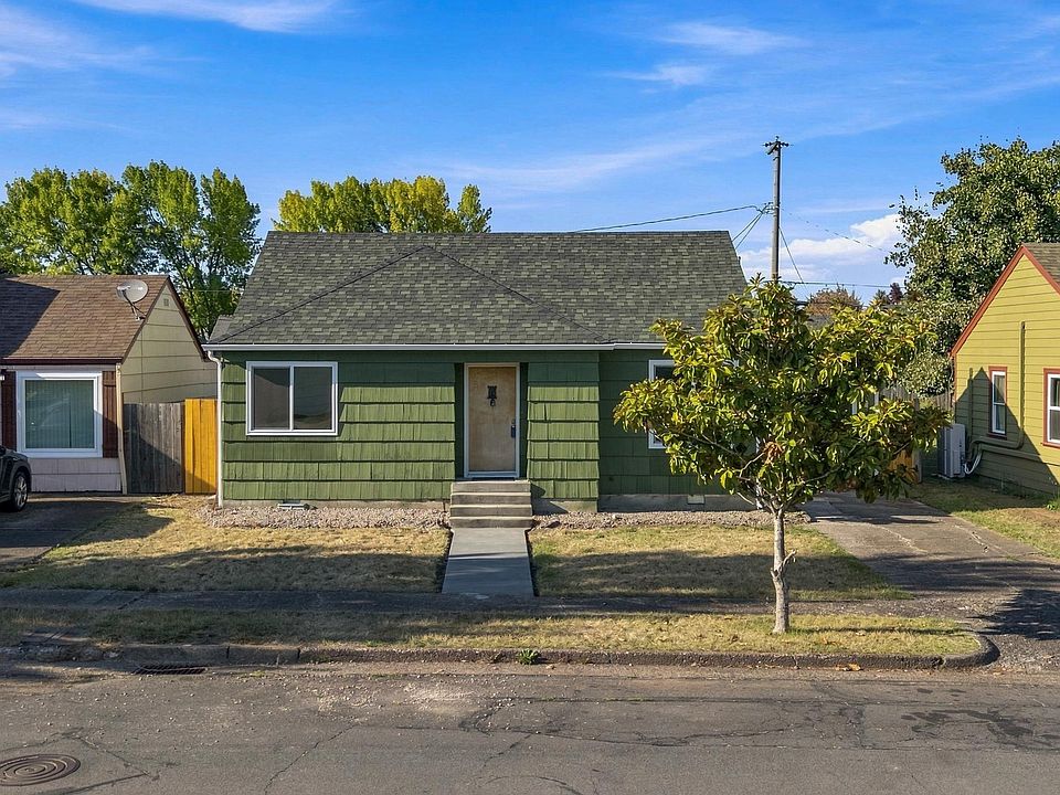 1st image of 1059 15th Ave SW