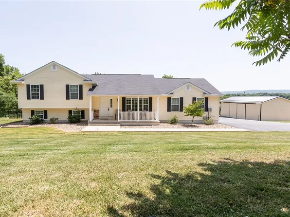 1019 Hardy Ln, Dunbar, PA 15431