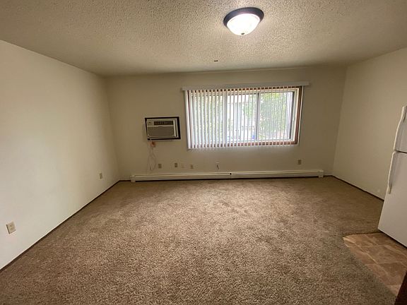 2nd image of 904 16th St N #11-B