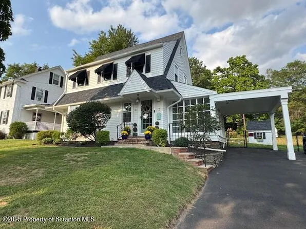 807 Ash St, Clarks Summit, PA 18411