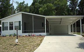 2nd image of 506 Royal Poinciana Ave