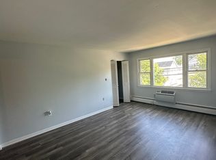 532-534 Lake Ave, Lyndhurst, NJ 07071