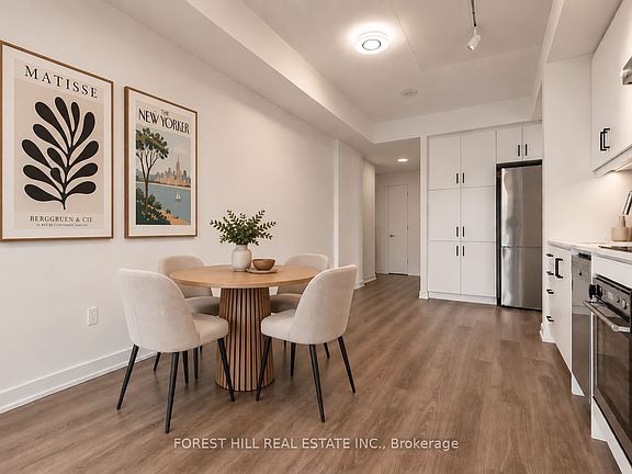 4th image of 9 Tecumseth St #807