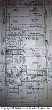 3rd image of 100 Hillcrest St