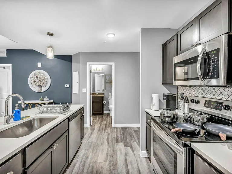 Athlon - One Bedroom Suite