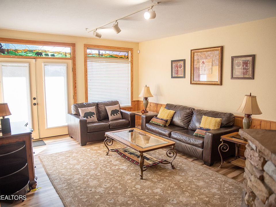 830 Golf View Blvd Pigeon TN Zillow