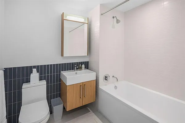 Rented by Corcoran | media 20