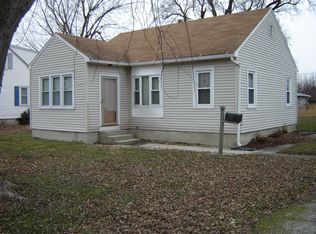 204 E Maple St, Kentland, IN 47951