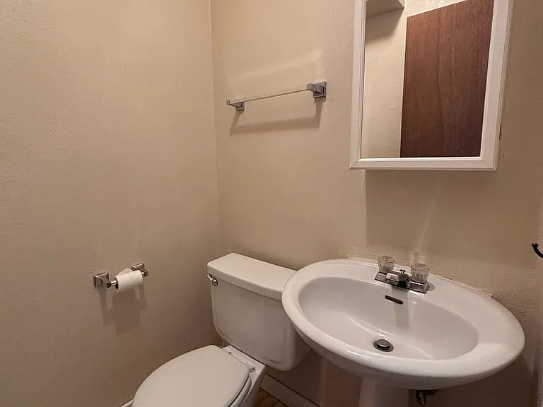 2439 E Willamette Ave #A — Photo 7
