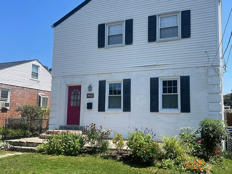913 S Ode St — Photo 1