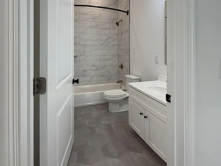 1630 North 20th Street — Photo 20