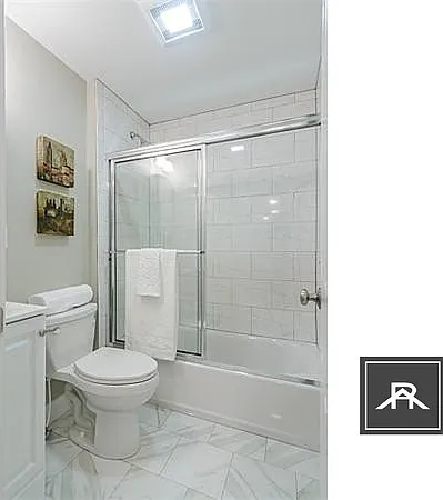 4 Leicester St #4 — Photo 4