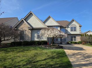 1018 Rutherglen Dr, Columbus, OH 43235