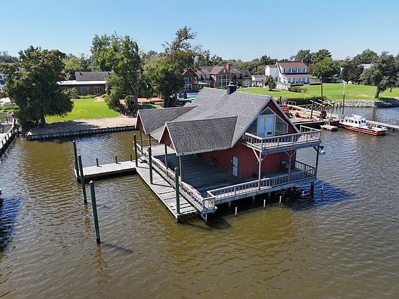 5th image of 3210 Henderson Bayou Rd