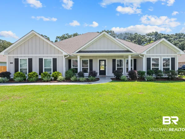 5749 Orchard Ln E, Grand Bay, AL 36541