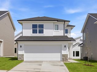 1421 NW Timber Ln, Grimes, IA 50111