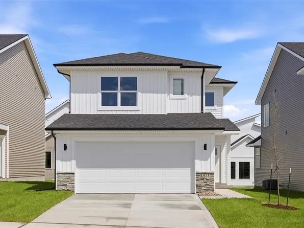 1421 NW Timber Ln, Grimes, IA 50111