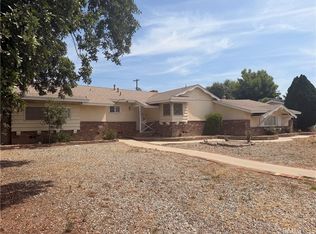 22233 Roscoe Blvd, Canoga Park, CA 91304