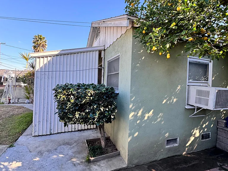 769 E Monterey Ave — Photo 15