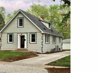 2030 S Noble Ave #1, Leland Grove, IL 62704
