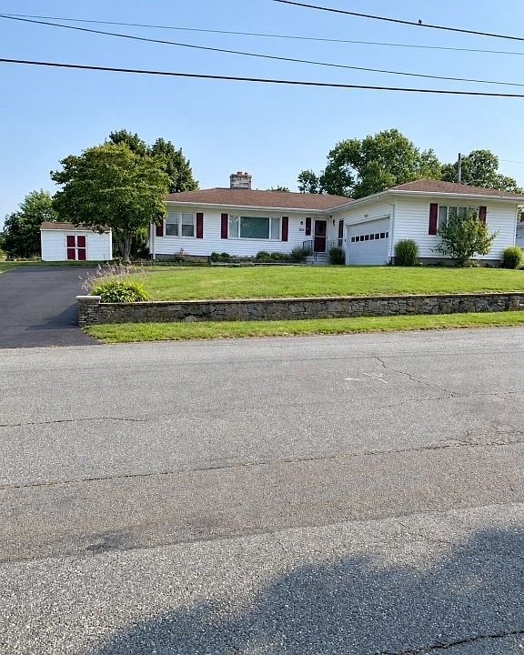 1st image of 156 Eastview Ave