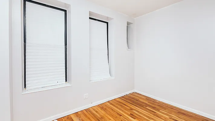 Rented by Nooklyn NYC LLC | media 11