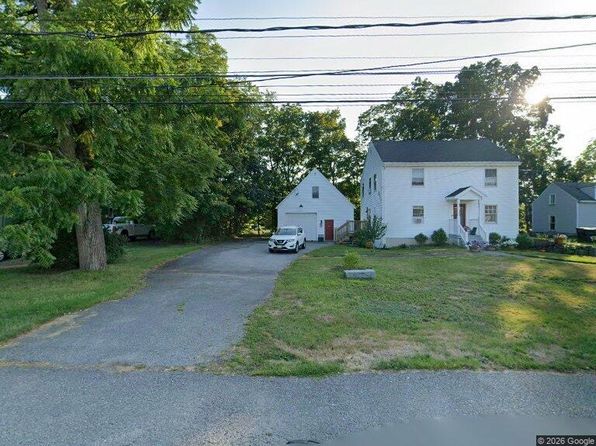 9 Jennifer St #9