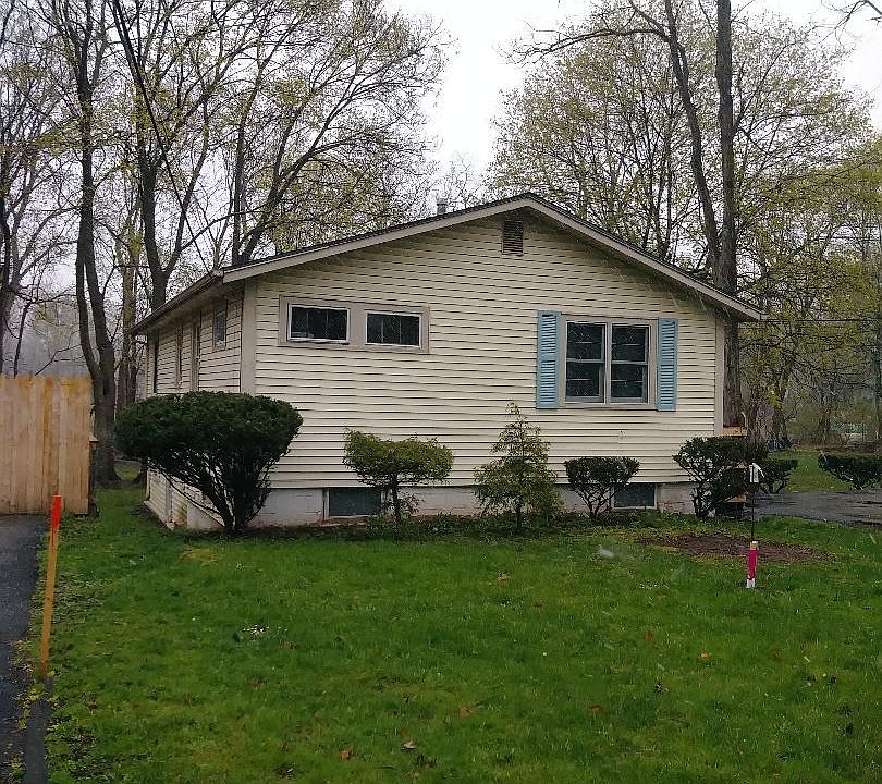 1st image of 98 South St