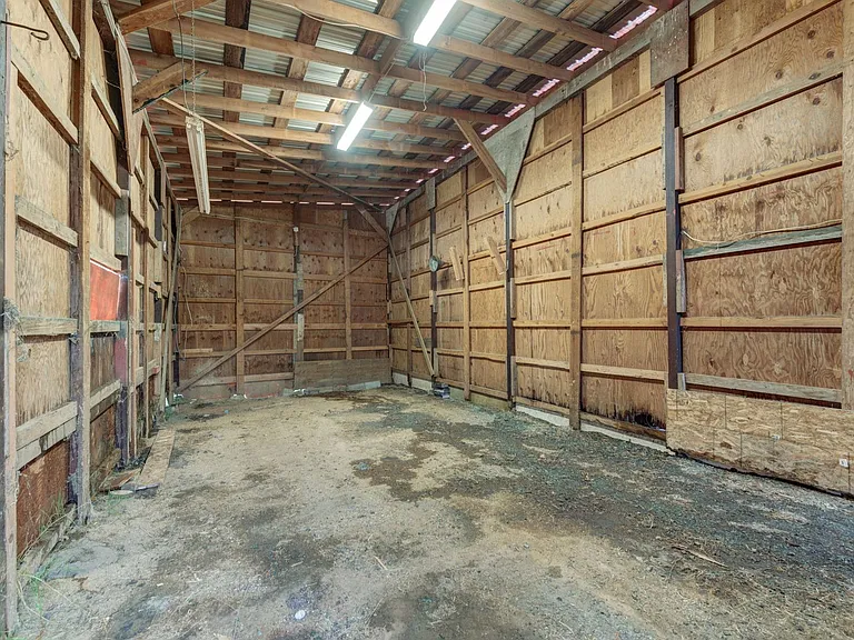 11825 Woods Lake Rd — Photo 43