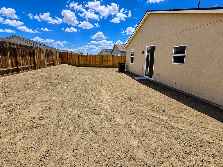 7408 Brenner Pass Way — Photo 38
